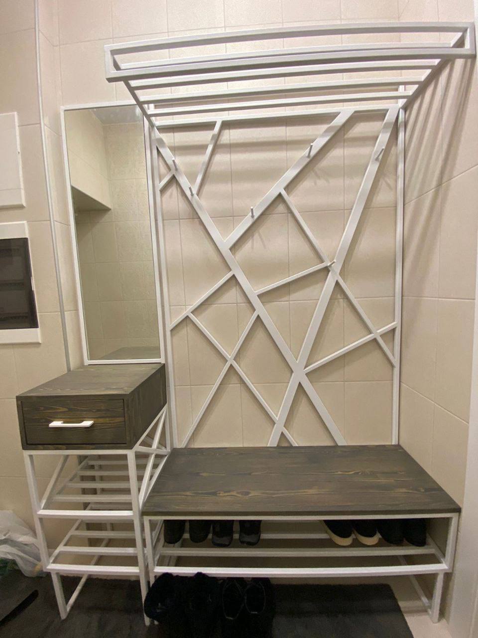 Прихожая-стеллаж (белый металл)